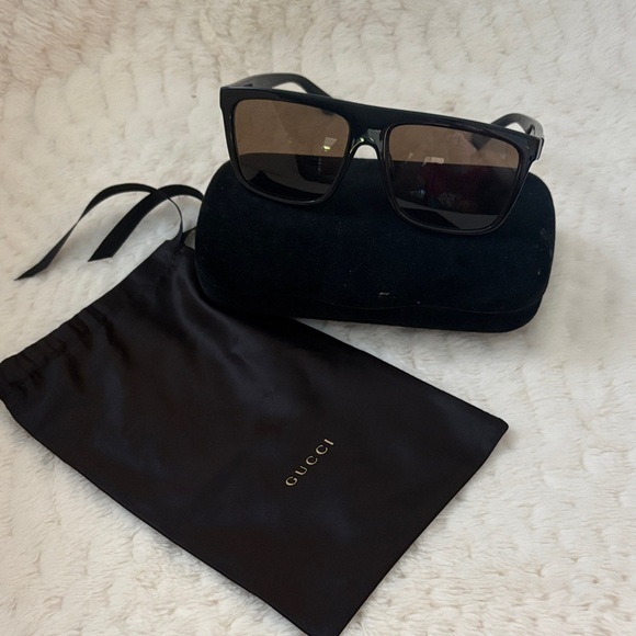 Gucci Black and Brown Sunglasses
